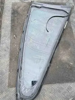 Begagnat BMW OE 7292383 vänster bakruta för 4 Coupé