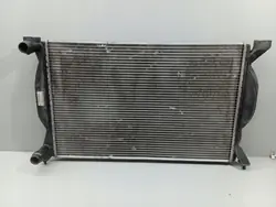 Radiateur d'eau OEM 8E0121231A pour Audi A4 B7 2.0 TDI