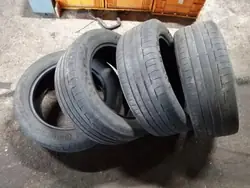 Rejilla parachoques trasero VW Touran OEM 20555R16 - Usado