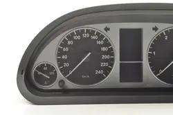 Mercedes W245 2.0 CDI Instrumentpanel OEM 1031098110