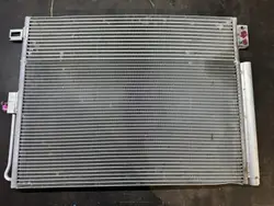 Condenseur AC Jeep Grand Cherokee WK2 3.6 OEM