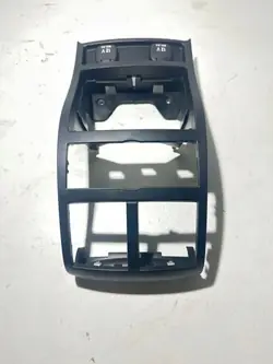 Mercedes ML W164 keskikonsolin koriste OEM 16878154