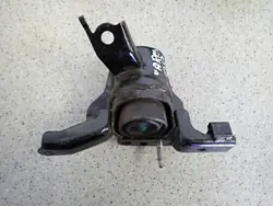 Toyota Moottorin Kiinnike OEM 82 Oikea Etu Yaris II