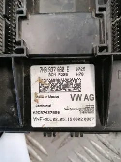Módulo Confort VW OEM 7H0937090E para Jetta III 1.8L