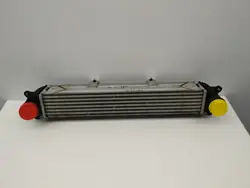 OEM 28270-08000 Ilmajäähdytin Kia Ceed XCeed Hyundai i30