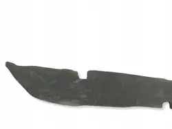 Mitsubishi OE FOB58833 Stänkskärmsfodral - Begagnad