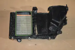 Ilmansuodattimen kotelo Mercedes W167