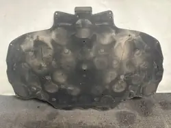 Aislamiento de capó Mercedes OEM A2076820526 - Usado