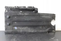 Porsche Macan 95B oikea alustasuojus OEM 95B825206D