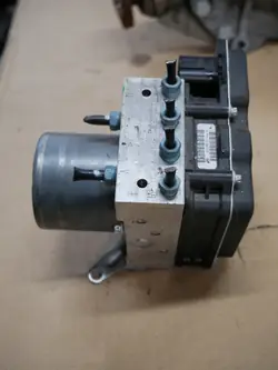 Pompe ABS BMW OEM 6856926 pour E84 X1