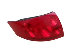 Luz trasera izquierda Audi TT 98-06
