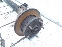 Poutre arrière Ford Transit OEM ARA331634 - Occasion
