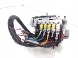 Boîte à fusibles Ford Mondeo MK IV 6G9T14A481AA