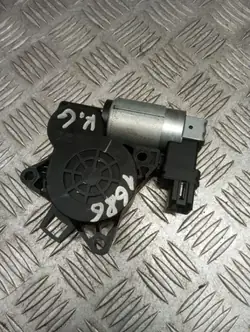Moteur de vitre avant Mazda CX-7 OEM CM011750