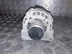 Dacia Logan 2014 Vaihtovirtageneraattori 1200 Bensiini OEM 231008386r