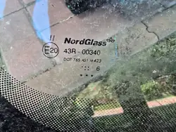 Pare-brise avant OEM SZYBA CZYŁOWA PRZEDNIA VW GOLF V PLUS