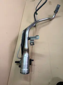 Pescoço de enchimento Volvo OEM 32363244 para XC90/XC60
