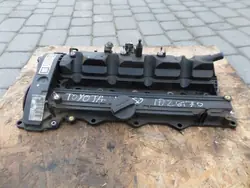 Couvercle de soupape Toyota OEM 11201-0R042 d'occasion