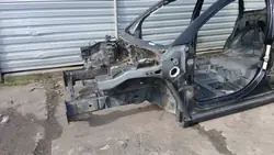 OEM PXR Quarto de longarina esquerda dianteira FIAT