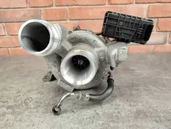 Täydellinen turboahtim BMW E90 F10 E70 3.0D N57 245HV 8507613