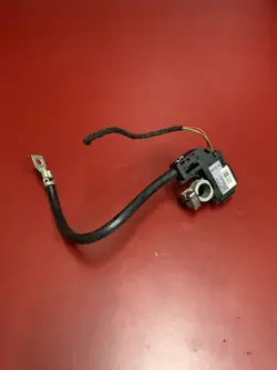 BMW X5 E70 Minusklämma OEM KSI2934