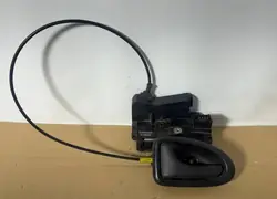 TRAFIC II VIVARO HÖGER FRAMLÅS 8200008246