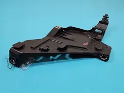 Garniture de phare gauche Audi Q5 08- 8R0941453A
