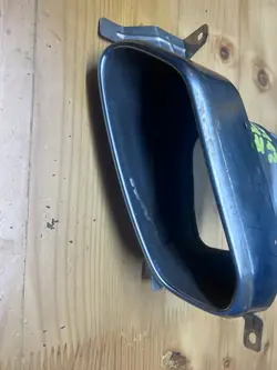 Volvo XC60 II Pakopää Vasen OEM 31425211