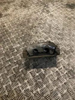 Chrysler 300C Etuvasen jarrusatula