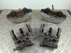 Mercedes-Benz Bremsscheiben & Sattel Set OEM FOB50366
