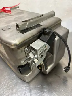 Batería Mercedes W212 Híbrido OEM A7895840058 7Ah