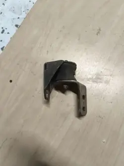 Avgasfäste OEM A2134922200 för Mercedes-Benz E W211