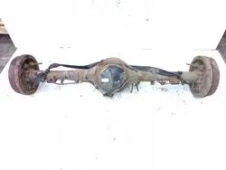 Poutre d'essieu arrière Mitsubishi L200 OEM No MPN 2008