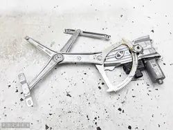 Opel Astra fönsterregulator OEM 13101479 - Begagnad