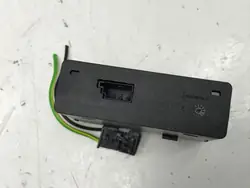 OEM 98538614ZD USB-C latausportti Opel/Citroen