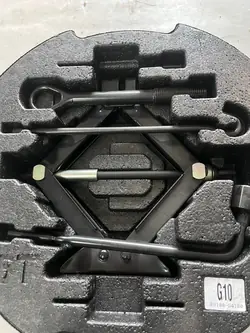 Kit ruota di scorta con cric per Kia Ceed III