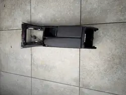 Mercedes W204 middenconsole armsteun OEM A2046806050
