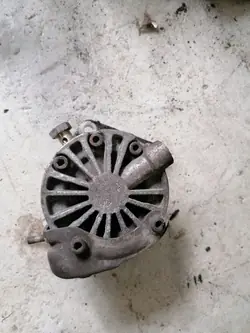 Nivo-pumppu OEM 1 Mercedes-Benz W201 2.5 16V