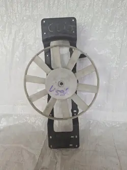 OEM 7700769131 Jäähdytinpuhallin Renault Clio Visco