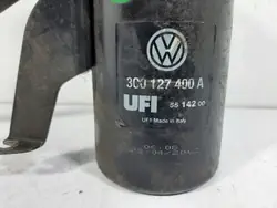 PASSAT B6 2.0TDI Boîtier de Filtre à Carburant 3C0127400A