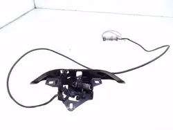 Volkswagen OE 3B0823509K Motorhuvelås - Begagnad
