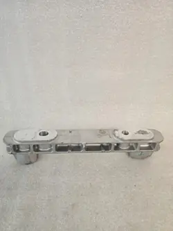 Suporte motor Volvo OEM 32137504 lado esquerdo