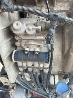 Soupape Maître de Frein Iveco Stralis OEM 5168