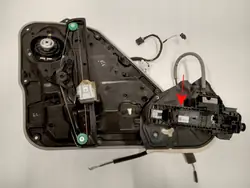 Montaje Tirador Puerta Derecha Trasera OEM 82610-5DM0A