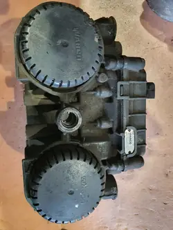 EBS-modulaattoriventtiili OEM 4801060040 Mercedes