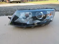 Refletor esquerdo Octavia III 5E1941017A