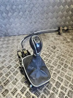 Opel Insignia A Versnellingspook OEM 55563829 - Gebruikt