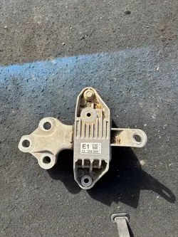 Supporto Motore Anteriore Opel Astra J IV 1.4T