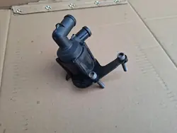 Tilläggsvattenpump Audi 4x4/SUV OE 07K965561B