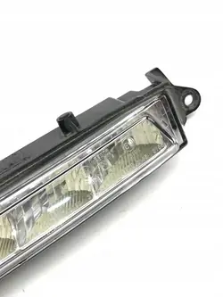 Mercedes-Benz GL X164 2007 Luz LED diurna esquerda A1649060351